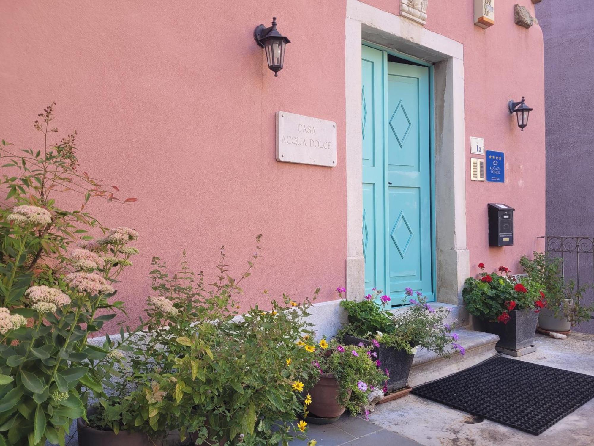 Casa Acqua Dolce - House With 4 Bedrooms And Own Spa Oprtalj Buitenkant foto